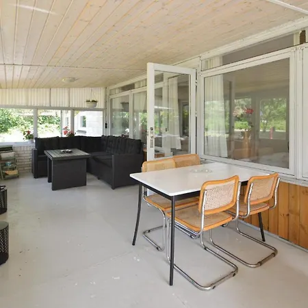 Nice In W/ Wifi And 3 Bedrooms Prázdninový dům *
