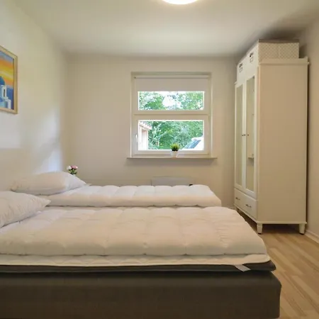 Nice In W/ Wifi And 3 Bedrooms Prázdninový dům
